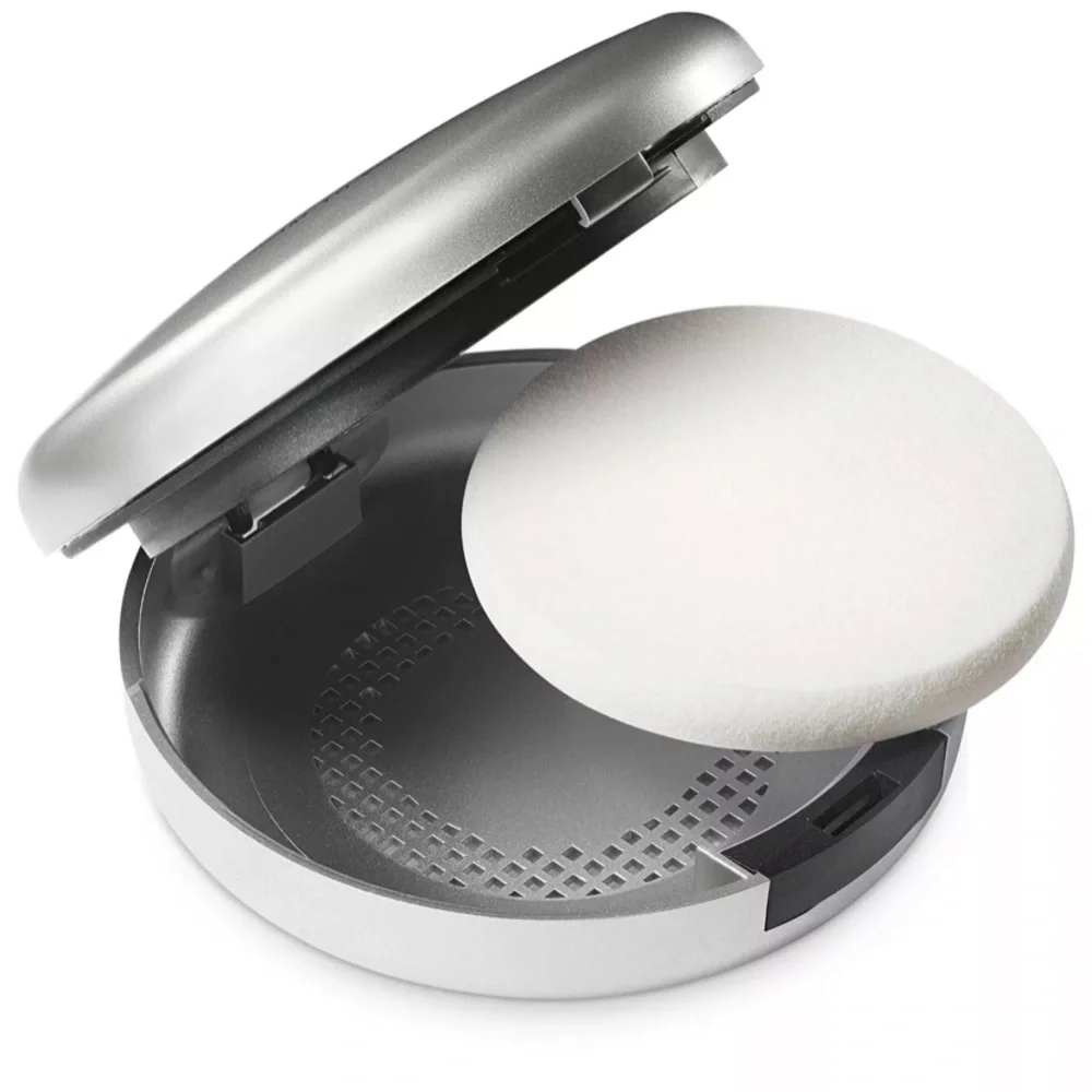 MAC Studio Fix Tech Cream to Powder Foundation